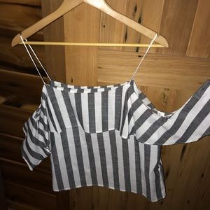 Boohoo off the shoulder crop top